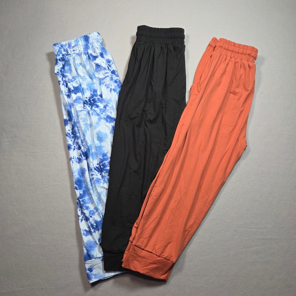 Real Essentials 3 Pack Ultra Soft Capri Joggers - Women's Small - NWOT